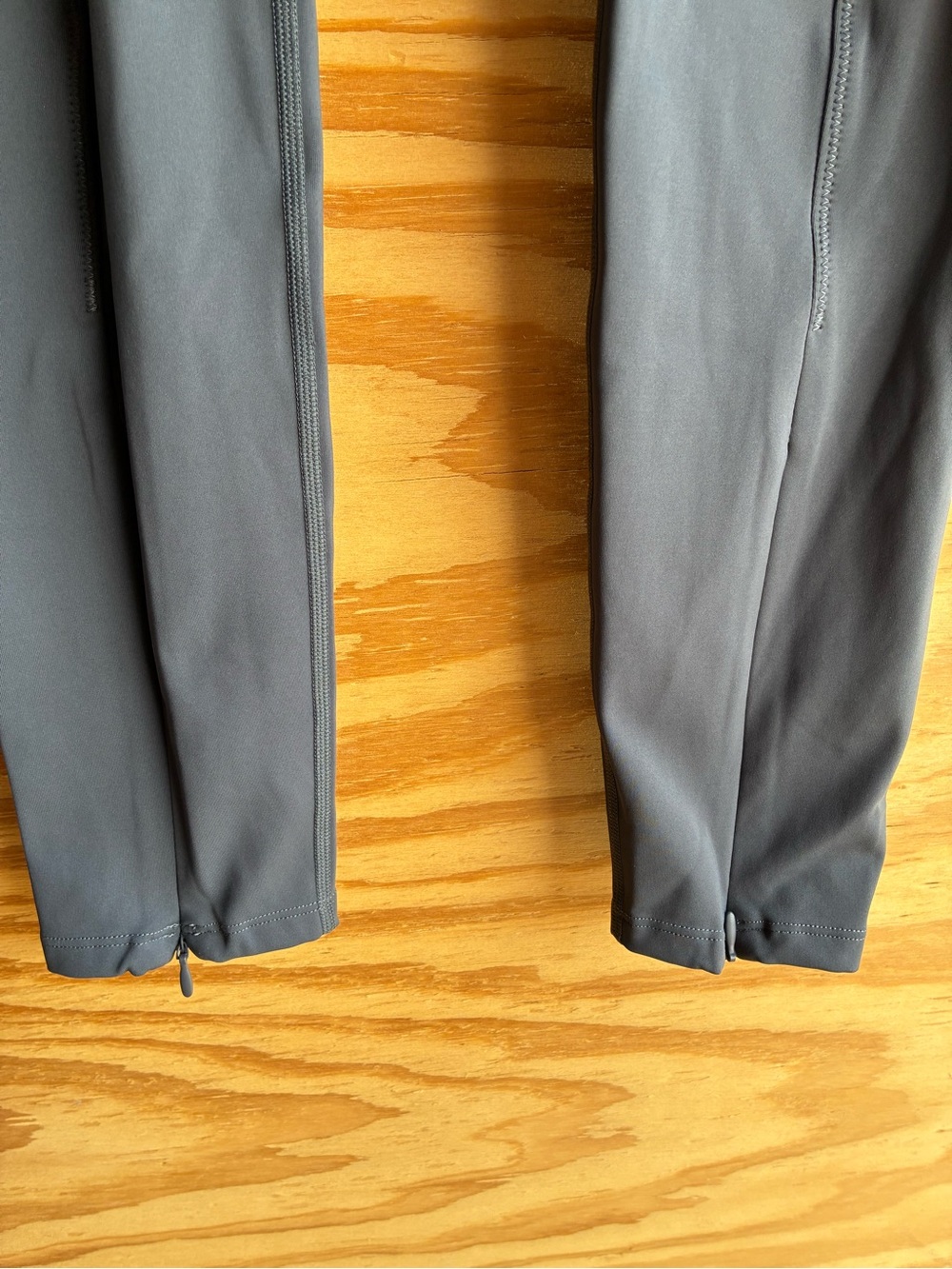 P.E. NATION RECALIBRATE LEGGINGS
Size Medium - Picture 5 of 8
